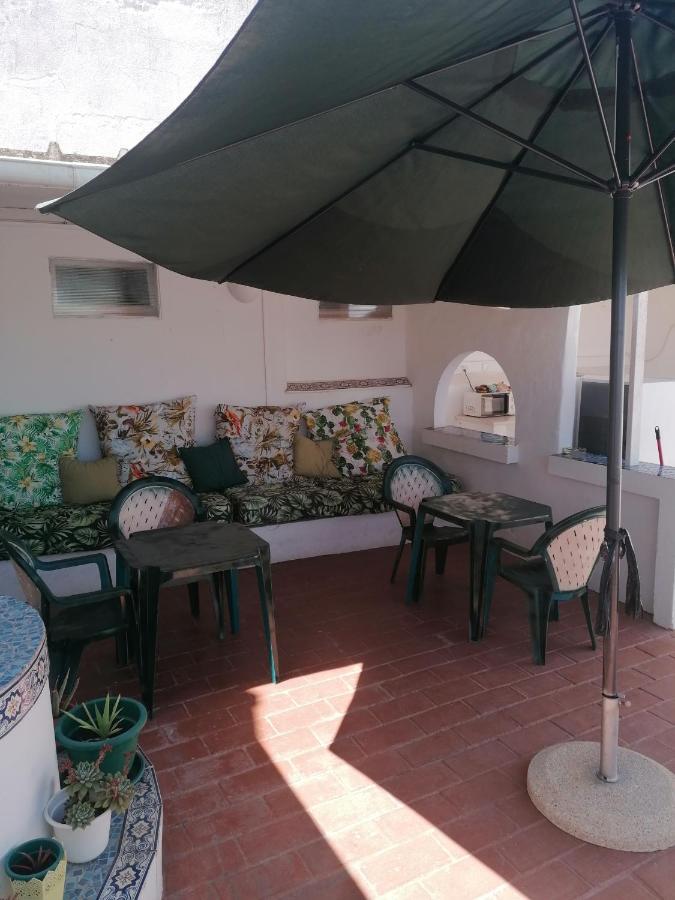Iguana Guesthouse Lagos Exterior foto